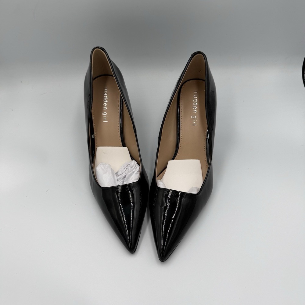 Madden Girl Brynn Black Patent Pointed Toe Pumps Heels Women's Size 9M New
